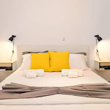 Cityzen Alley - Urban Hideaway Apartament